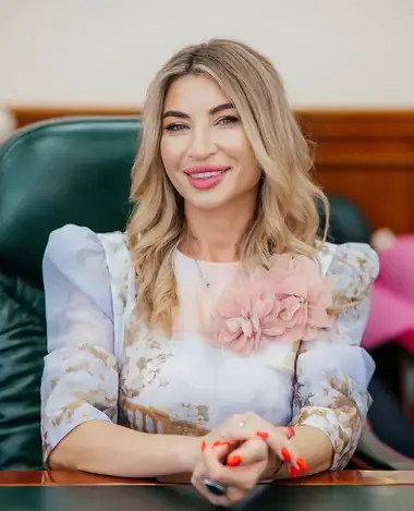 Лариса Іванівна Пахлеванзаде